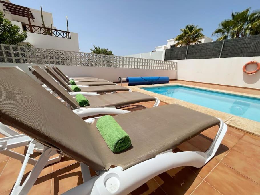 Eslanzarote Villa Varadero, Heated Pool Коста Бланка Экстерьер фото