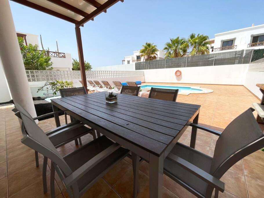 Eslanzarote Villa Varadero, Heated Pool Коста Бланка Экстерьер фото